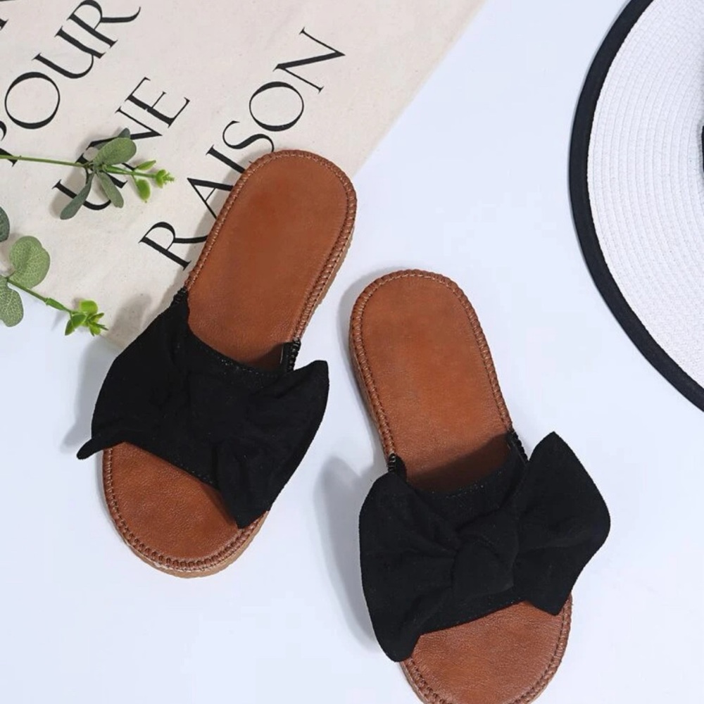 Black SHEIN sandals